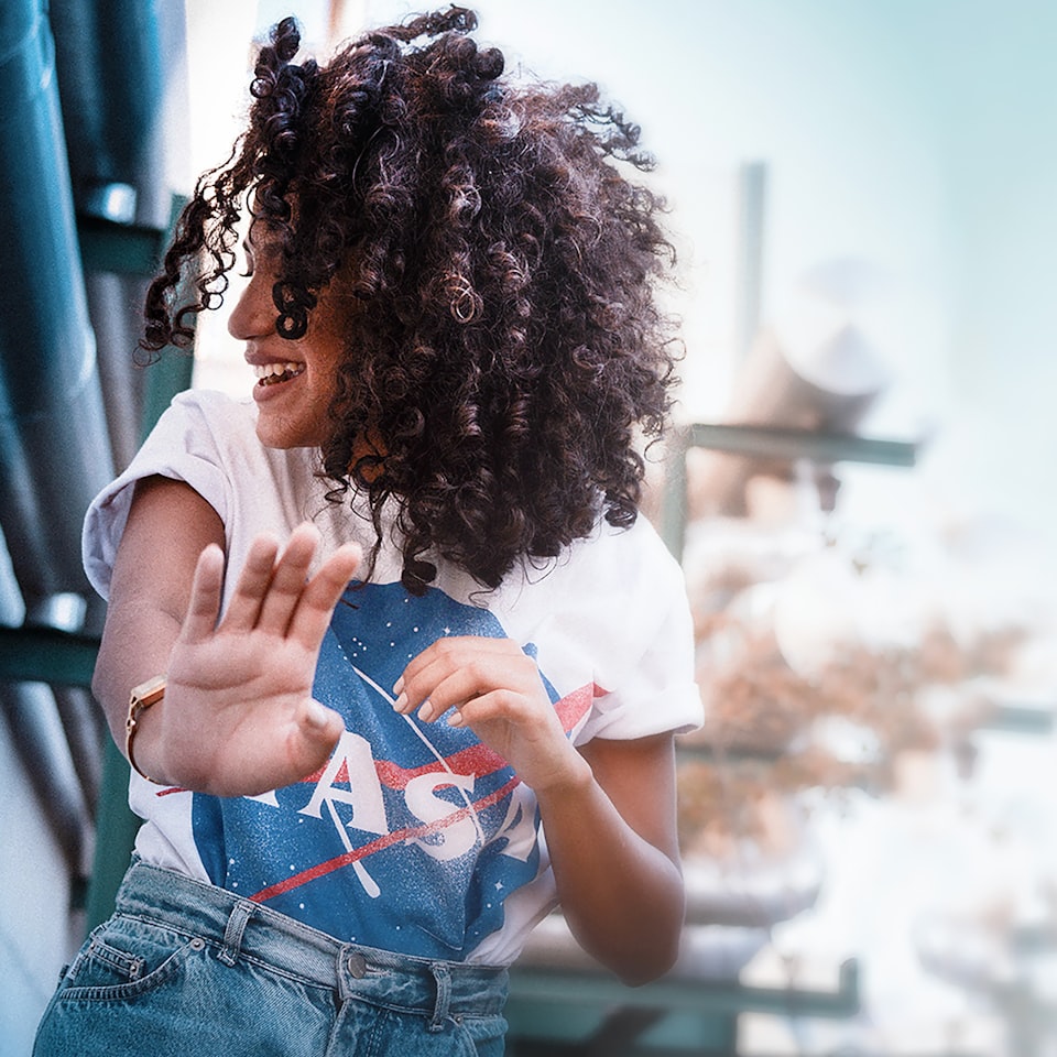 Hair Oven Moustache Chair