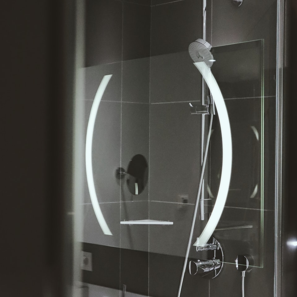 ACME Shower Samsung