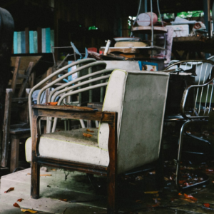 Chair Medium Wood TV