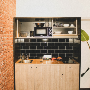 Microwave Cola Apple Moustache